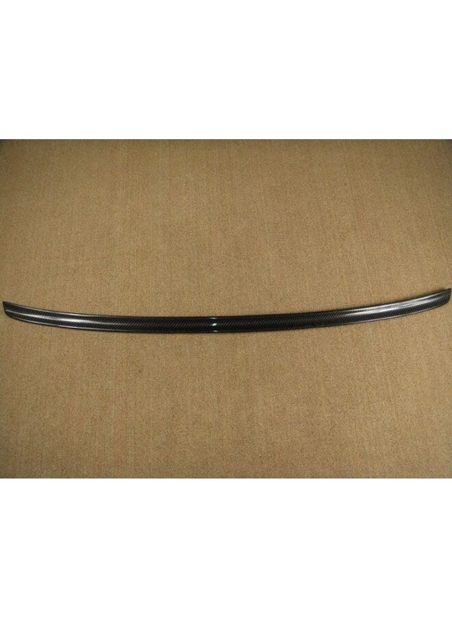 Lábio do tronco em carbono