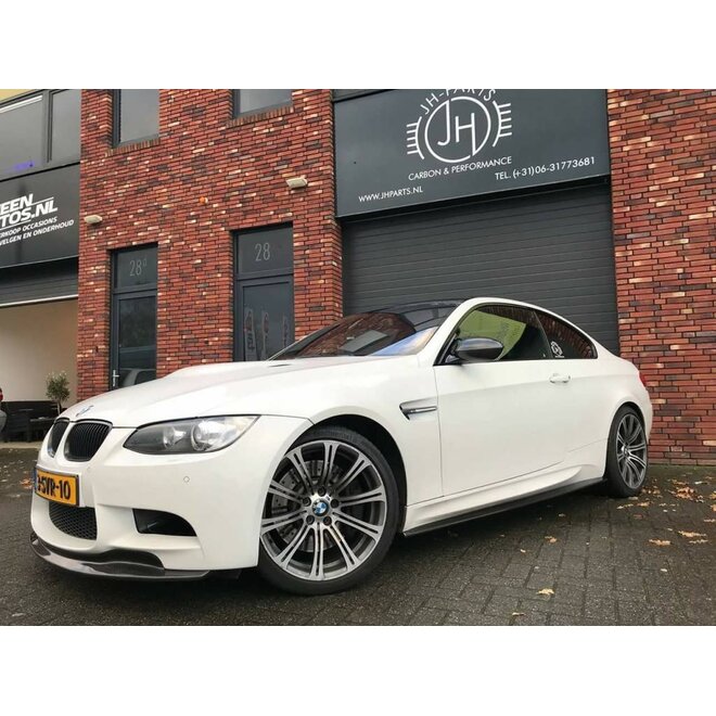 Saia lateral de carbono BMW E92 E93 M3