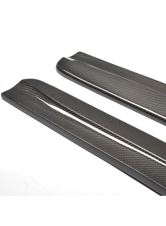 Carbon side skirt extension