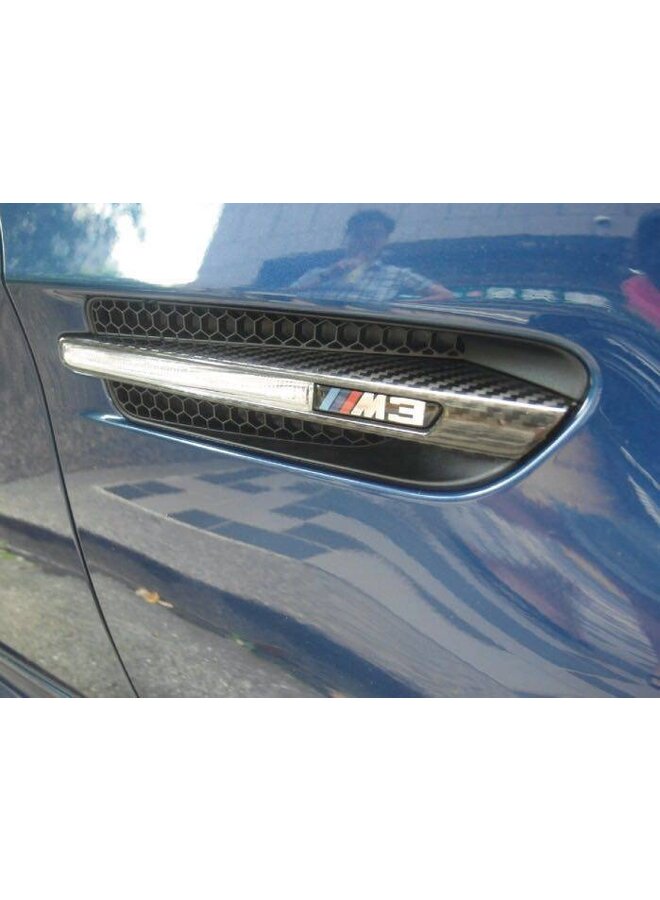 BMW E90 E92 E93 M3 Cubierta de luz indicadora con logotipo de ventilación lateral de carbono
