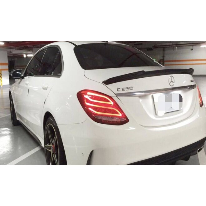 Becquet style V en carbone Mercedes W205 classe C