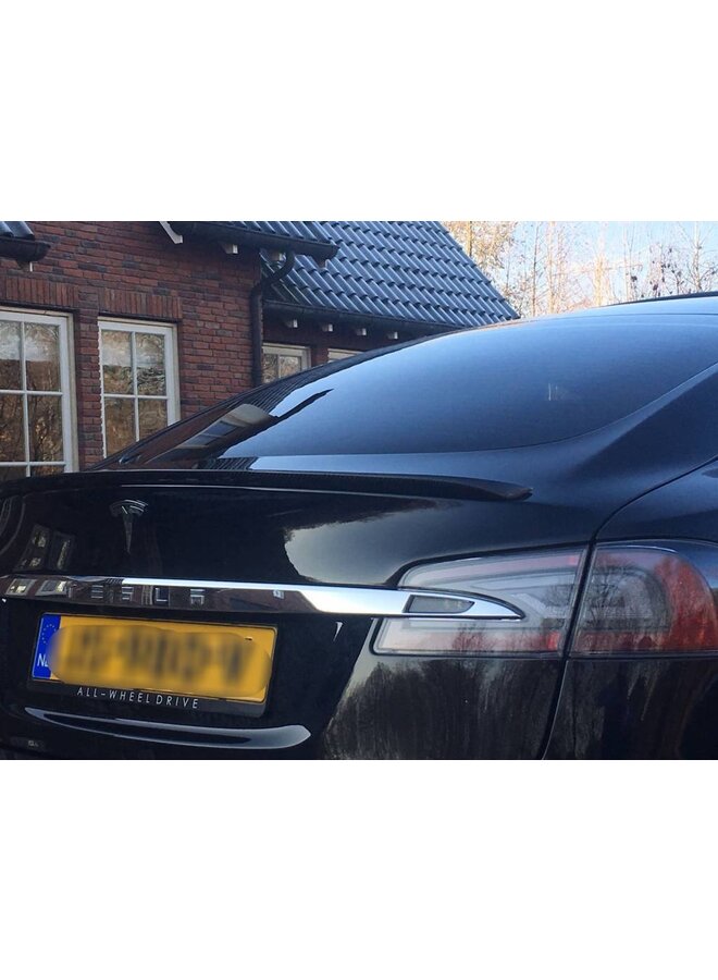 Becquet de coffre en carbone Tesla Model S Performance