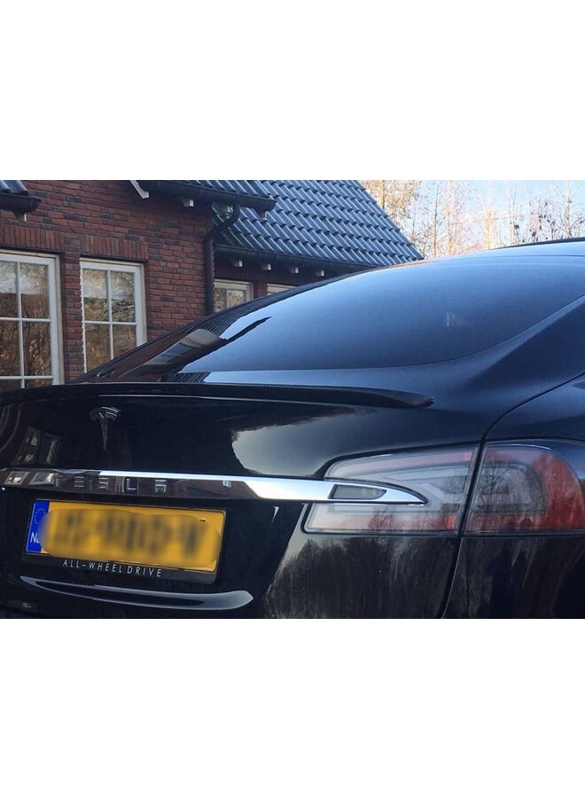 Spoiler per bagagliaio in carbonio Tesla Model S Performance