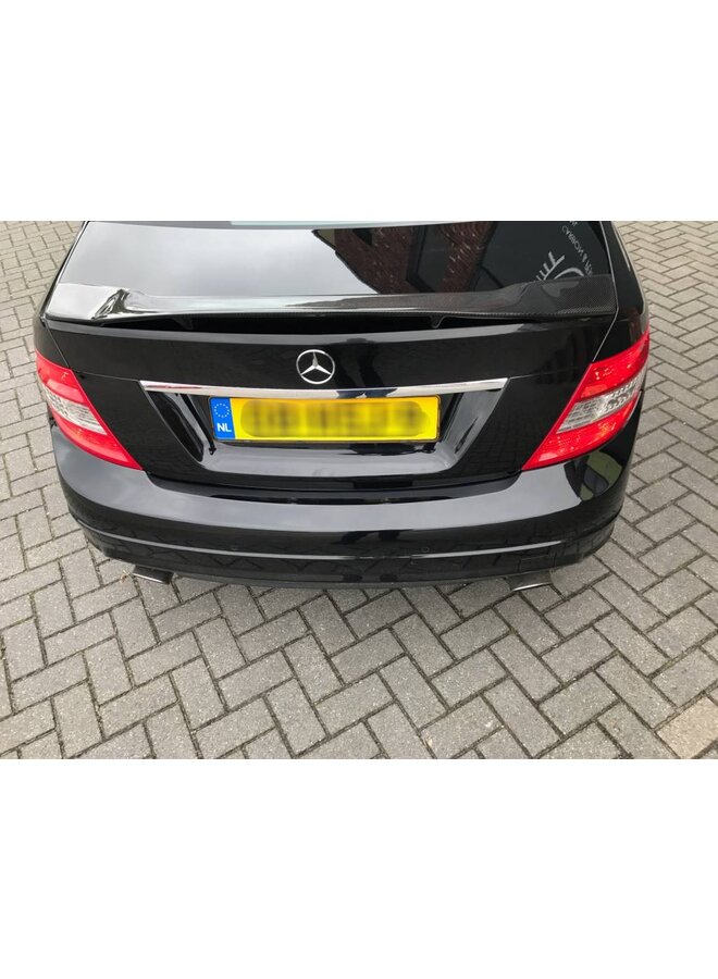 Spoiler estilo Renn de carbono W204