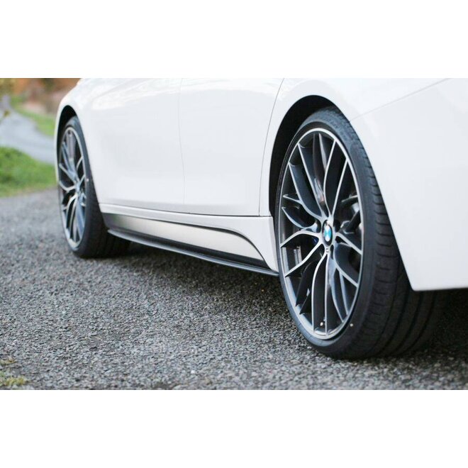 Extensão de saia lateral em carbono BMW F22 F23 Série 2