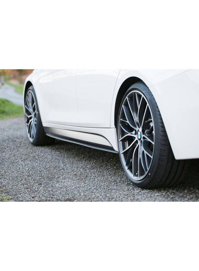 Extensão da saia lateral em carbono