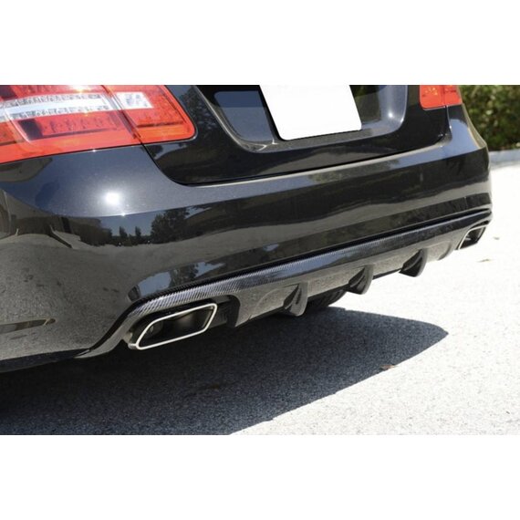 Carbon V Style diffuser E63 AMG