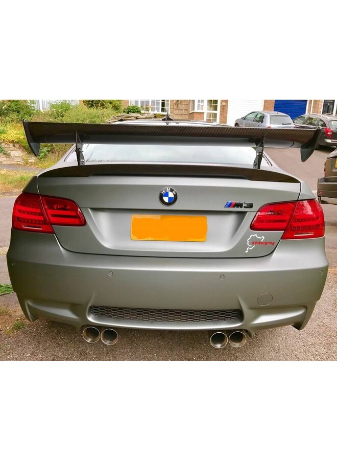 Spoiler GTS in carbonio