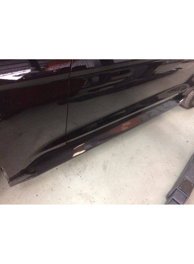 Carbon side skirt extensions Ford Mustang