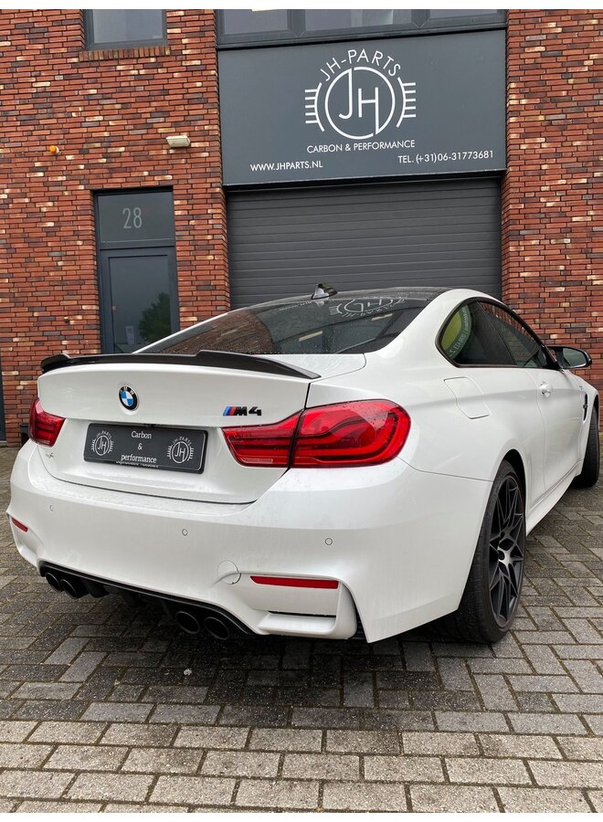 Carbon CS Style spoiler M4 F82