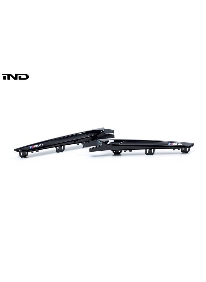 Parrilla lateral en negro brillante