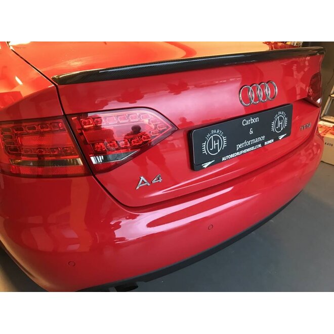 Audi A4 Carbon XS style spoiler