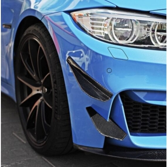 Canard de carbono GT4 BMW F80 F82 F83 M3 M4