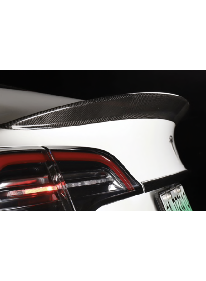Carbon spoiler lip Tesla Model 3