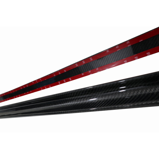 Faldones laterales de carbono Tesla Model 3