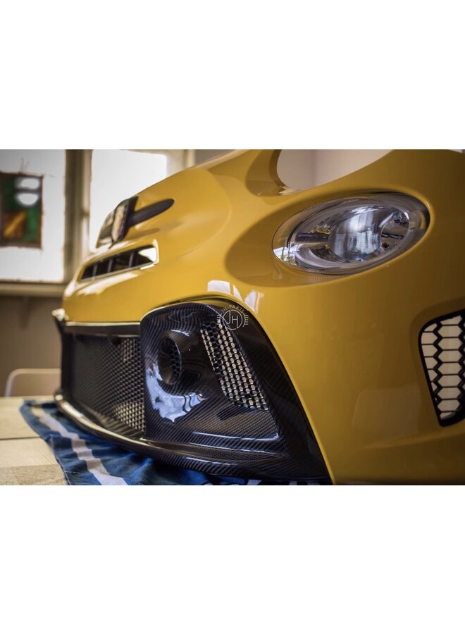 Carbon voorbumper deel Fiat 595 Abarth