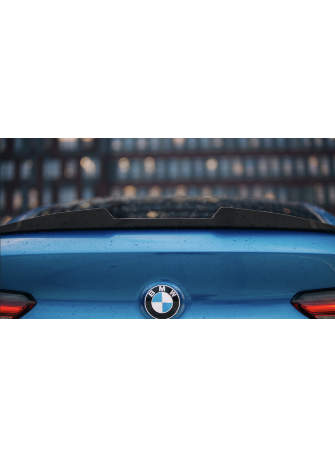 BMW Série 8 G14 G15 spoiler do porta-malas em carbono