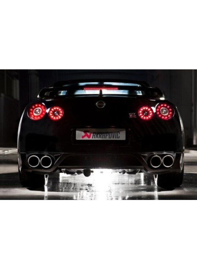 Système d'échappement en titane Nissan GT-R R35 Akrapovic Slip-on Line