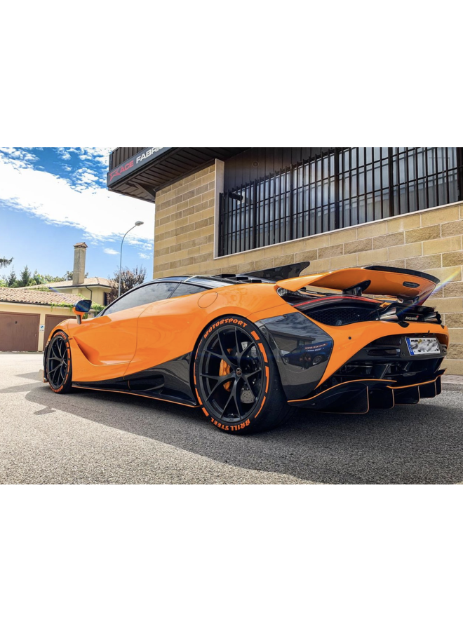 Aletas difusoras de carbono McLaren 720s