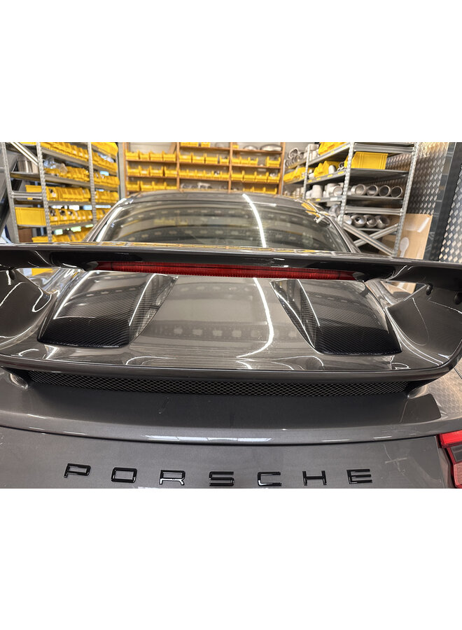 Carbon trunk spoiler air intake cover Porsche 911 991 GT3