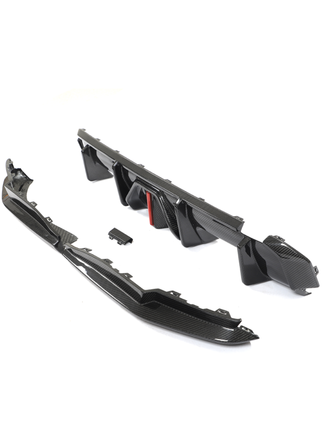 BMW G80 G81 G82 G83 M3 M4 Difusor de carbono con luz de freno