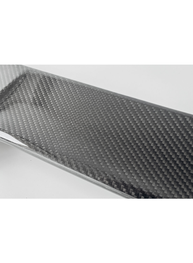 Spoiler sul tetto in carbonio Ferrari GTC4 Lusso