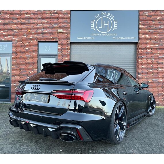 Audi RS6 RS7 C8 Urban Carbon diffuser