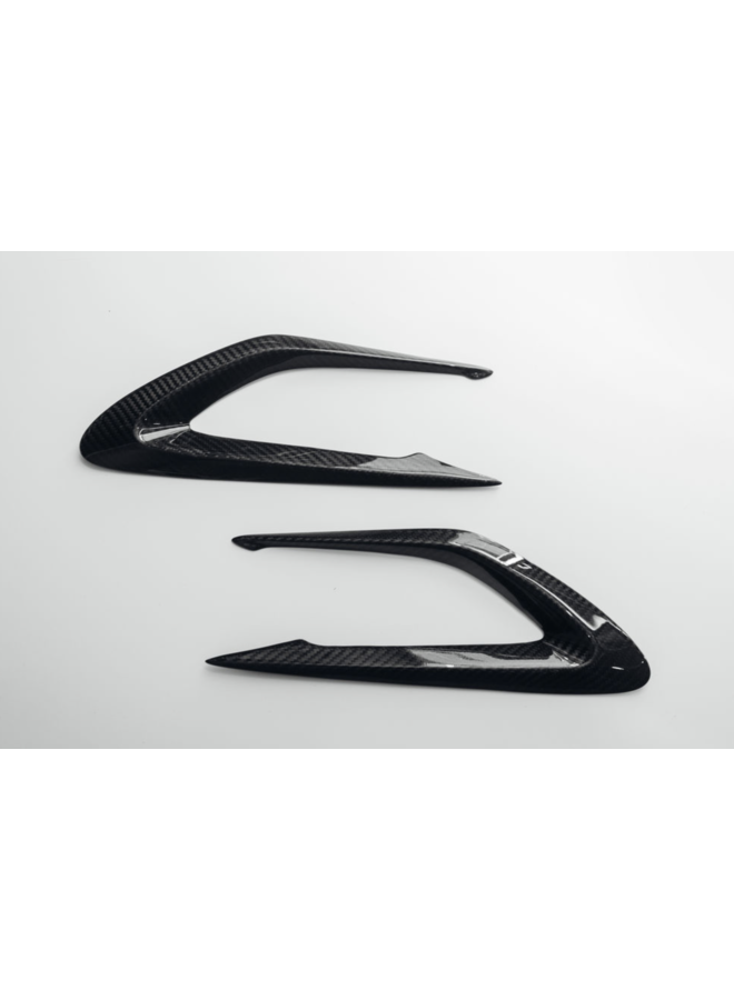 Bentley Bentayga carbon side screen logo
