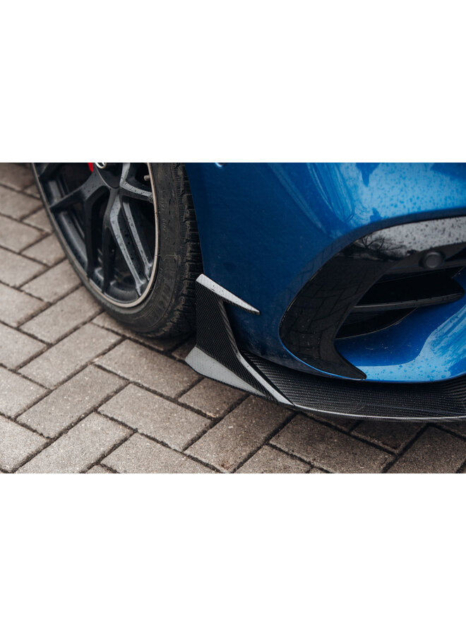 Divisor de lábio dianteiro Mercedes AMG GT 4 portas em carbono