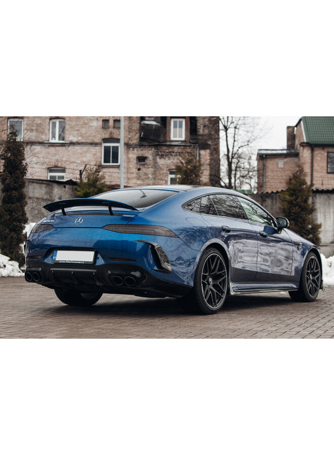 Mercedes AMG GT 4 Deur Carbon sideskirt extensions