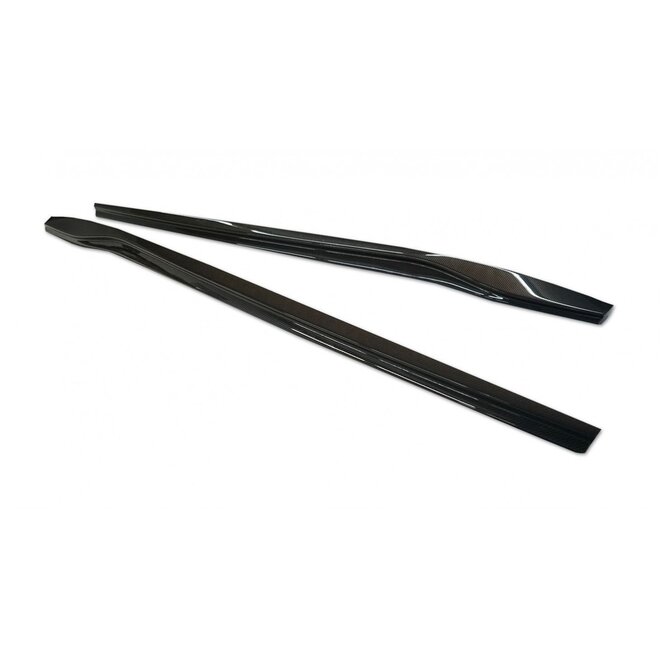 Ferrari 812 Superfast / GTS Carbon side skirt extensions