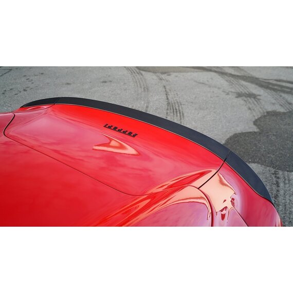 Lèvre de spoiler de coffre en carbone Ferrari 812 GTS