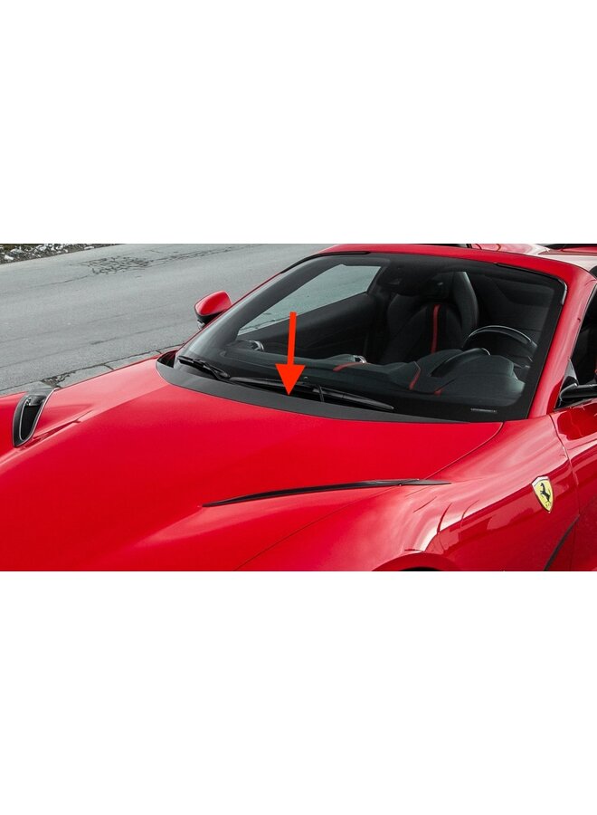 Ferrari 812 Superfast / GTS carbon hood cover strip
