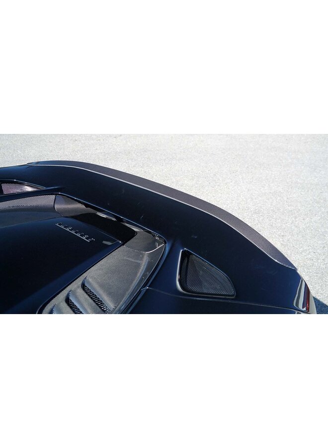 Lábio do spoiler do porta-malas Ferrari F8 Tributo / Spider Carbon