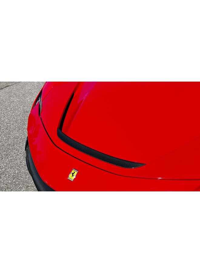 Ferrari SF90 Stradale / Spider Kohlefaser-Frontkofferraum-Inlay-Abdeckung