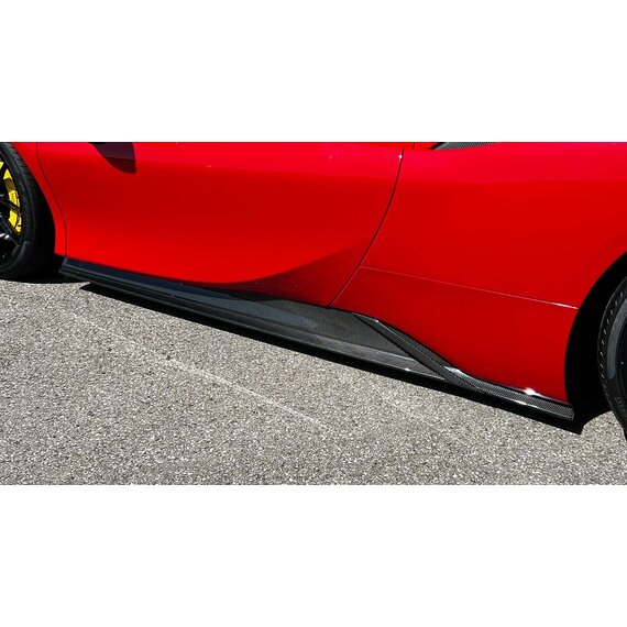 Estensioni minigonne laterali in carbonio Ferrari SF90 Stradale / Spider