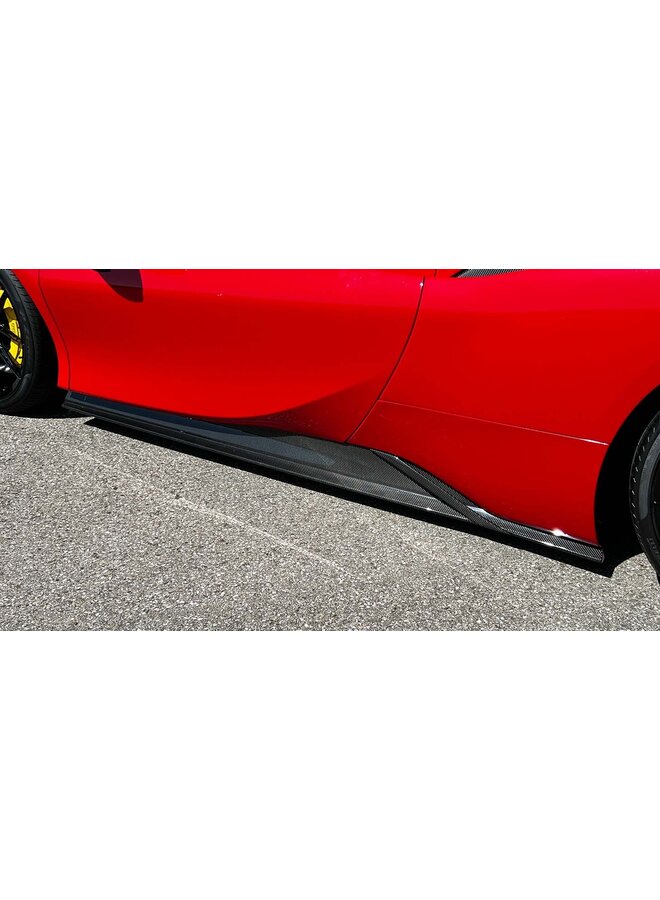 Extensiones de faldón lateral de carbono Ferrari SF90 Stradale / Spider