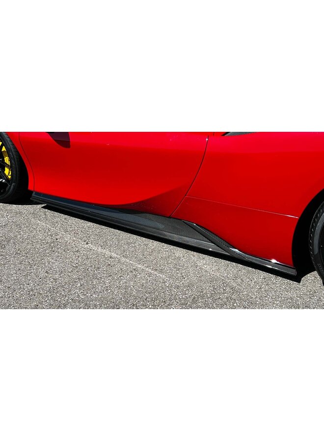 Ferrari SF90 Stradale / Spider carbon side skirt extensions