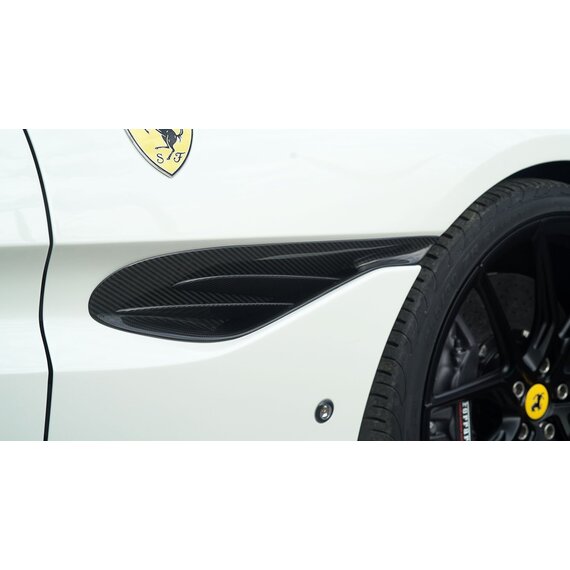 Tomas de aire de luneta lateral de carbono para Ferrari Portofino / Portofino M