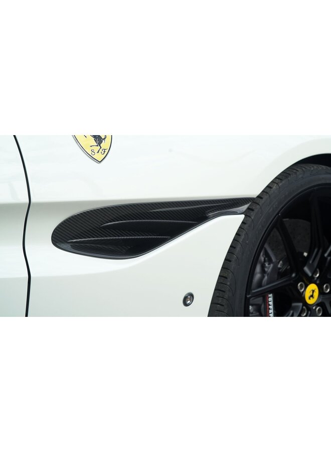 Tomas de aire de luneta lateral de carbono para Ferrari Portofino / Portofino M