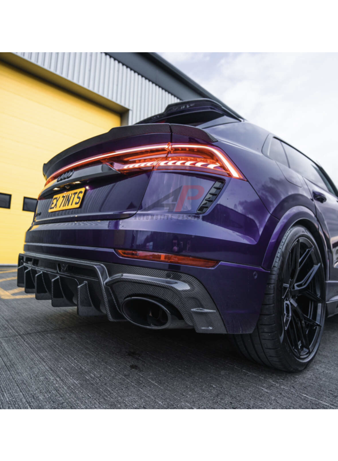 Audi RSQ8 Carbon kofferbak middel spoiler