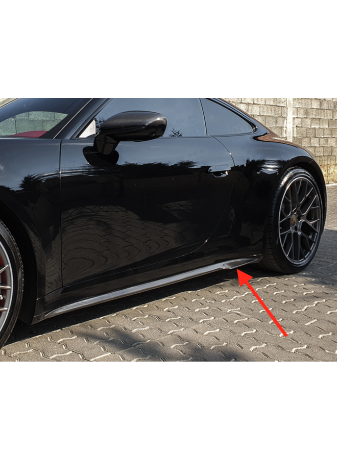 Porsche 911 992 carbon side skirts