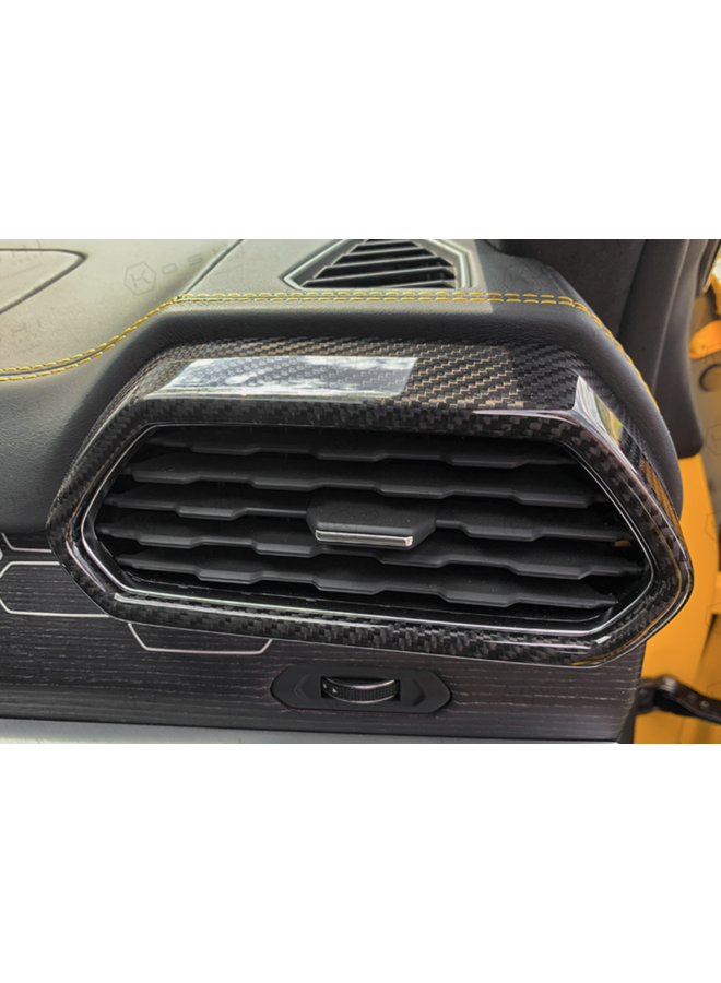 Intérieur de grille de ventilation en carbone Lamborghini Urus