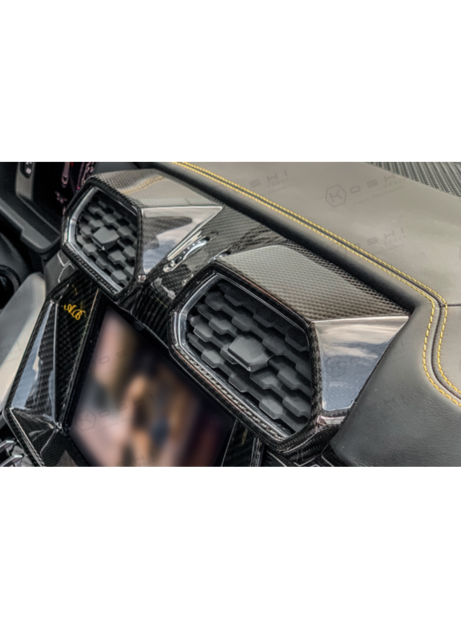Intérieur de grille de ventilation en carbone Lamborghini Urus
