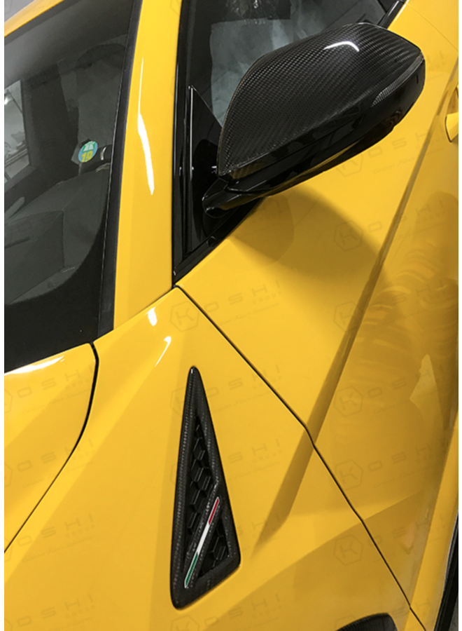 Grade lateral de carbono Lamborghini Urus