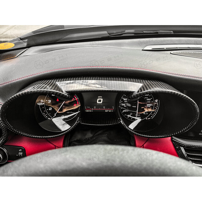 Alfa Romeo Giulia Carbonfaser-Instrumentenabdeckung