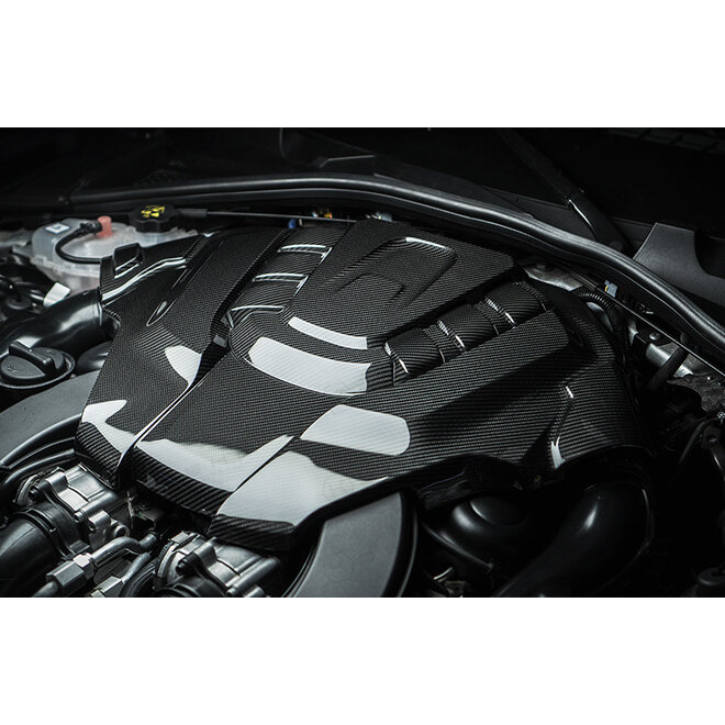 Alfa Romeo Giulia QV / Stelvio QV 2018-> Cache moteur en fibre de carbone