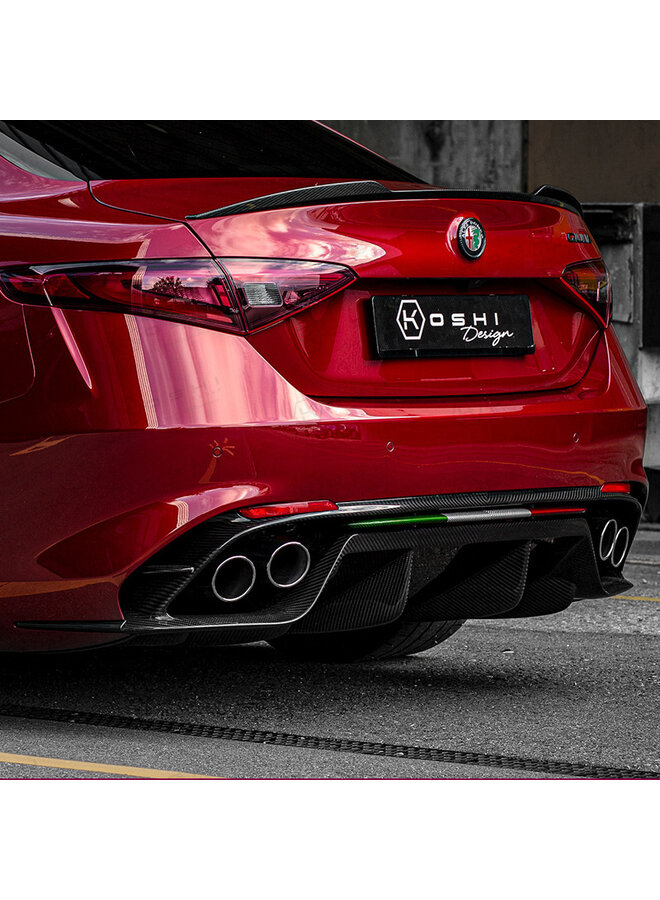 Labbro diffusore in fibra di carbonio Alfa Romeo Giulia QV