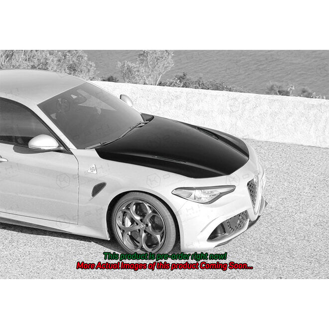 Cofano Alfa Romeo Giulia QV in fibra di carbonio