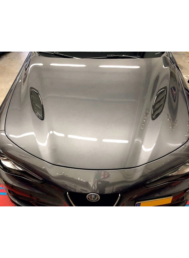 Entrada de aire agresiva Alfa Romeo Giulia QV Carbon Fiber